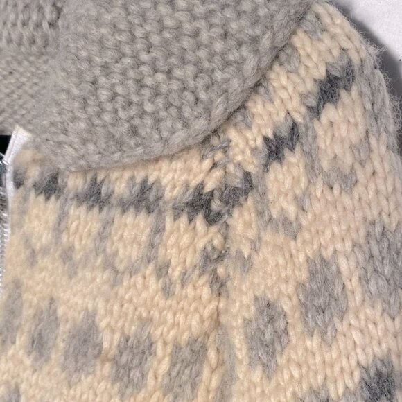 Vintage Genuine Cowichan Hand Knit Full Zip Fair Isle Wool Sweater M - Picture 4 of 16